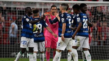 Celebración bética en San Mamés.