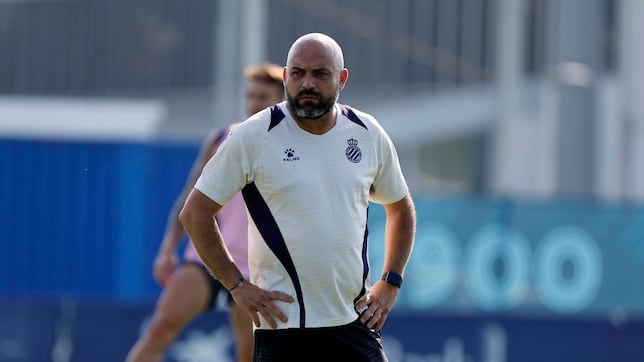 Manolo González, contra la trituradora de entrenadores pericos