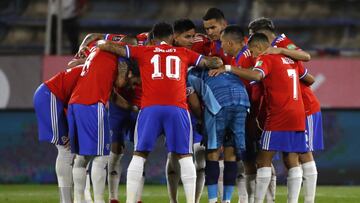 Futbol, Chile vs Venezuela.
Clasificatorias al mundial de Catar 2022.
Los jugadores de Chile contra Venezuela durante el partido por las clasificatorias al Mundial de Catar 2022 realizado en el Estadio San Carlos de Apoquindo
Santiago, Chile.
14/10/2