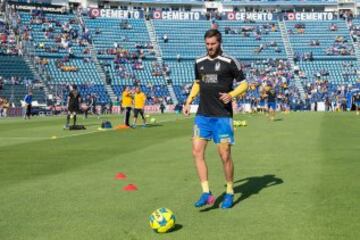 La invasión Tigre al Estadio Azul en imágenes