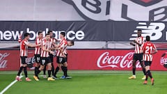 BILBAO, SPAIN - MARCH 07: Alex Berenguer of Athletic Club celebrates with Jon Morcillo, Dani Garcia and Oscar de Marcos after scoring their side&#039;s second goal during the La Liga Santander match between Athletic Club and Granada CF at Estadio de San M