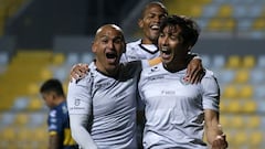 Delantero distribuitivo, el nuevo perfil de Suazo en 2021