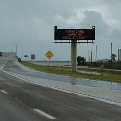 Cierres en el metro de Houston por el huracán Beryl: alternativas de transporte y cuándo se reanudará el servicio