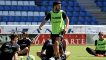 Dani Pacheco ya se entren&oacute; con el Alav&eacute;s. 