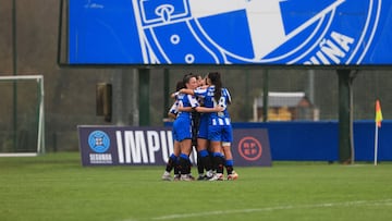 Las jugadoras celebrando un gol en el Estadio Municipal de Riazor