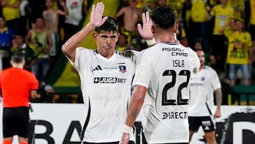 Mosa y Pavez sorprenden a los hinchas de Colo Colo con este gesto
