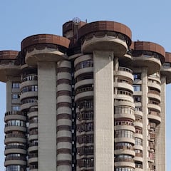 ¿Por qué las torres blancas de Madrid no son blancas?