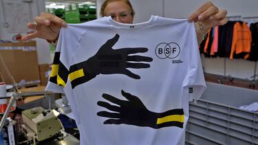 Así es el nuevo maillot solidario de La Vuelta