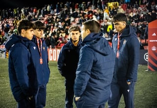 En la adversidad, cantera