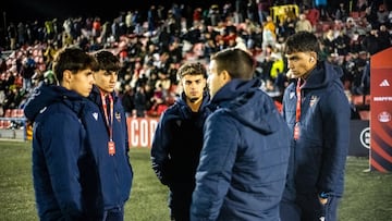 En la adversidad, cantera