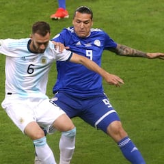 El central argentino Pezzella entra en la lista de César