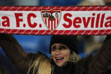 Bufandas y gorros para combatir el frío invernal.