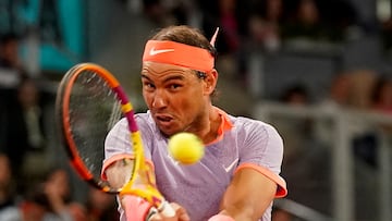 Tennis - Madrid Open - Park Manzanares, Madrid, Spain - April 27, 2024 Spain's Rafael Nadal in action during his round of 64 match against Australia's Alex de Minaur REUTERS/Ana Beltran