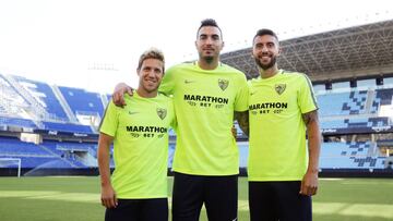 Keko, Roberto y Borja Bastón, exatéticos del Málaga, posan para AS.