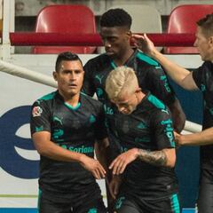 Santos vence a Necaxa y es el nuevo líder de Liga MX