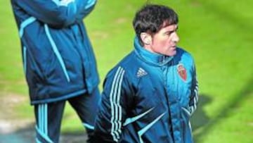 <b>ADVERSIDAD. </b>Marcelino, junto a su ayudante Rubén Uría, otean un horizonte de duros adversarios.