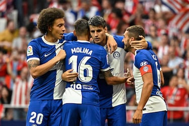 ¿Cuántos escudos ha tenido el Atlético de Madrid y cuál es el que más tiempo ha durado?