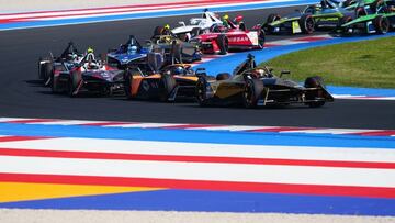 Carrera de la F¨®rmula E en Misano.