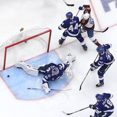 Tampa Bay close the gap on Colorado with Game 3 win in Stanley Cup Finals