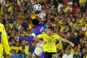 La Selección Colombia, ya clasificada para el Mundial Sub 20, empató 0-0 ante Brasil por la cuarta fecha del hexagonal final del Sudamericano. Gustavo Puerta falló penal y Jhojan Torres fue expulsado.