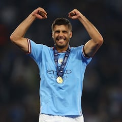 Rodrigo, MVP; dos del Real Madrid en el once ideal