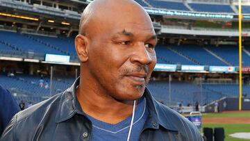 Mike Tyson, antes de un partido entre los New York Yankees y los Tampa Bay Rays en el Yankee Stadium de Nueva York.