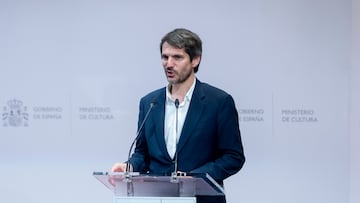 ¡°Ha sido una hostia para el Gobierno¡±: un micro abierto pilla al ministro Urtasun