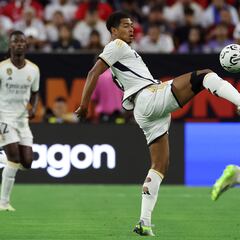 Ancelotti da a Bellingham estrellas de general