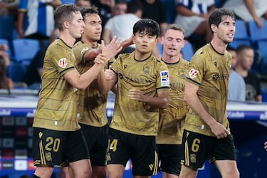 El japonés, enfadado por su suplencia, salió con ganas y en una jugada personal se interna en el área y lanza un zurdazo imparable para hacer el gol de la victoria.