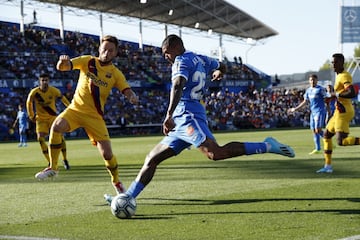 Rakitic y Kenedy