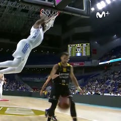 ¡Ya está poniendo en pie al WiZink y de qué manera! Tremendo lo que hizo Heurtel