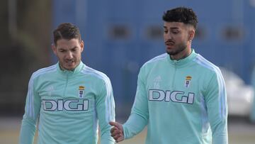 06/02/23
REAL OVIEDO
VICTOR CAMARASA CON MANU VALLEJO
ENTRENAMIENTO DEL REAL OVIEDO