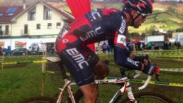 Samuel S&aacute;nchez, durante el Campeonato de Asturias de ciclocross que gan&oacute; en Cand&aacute;s.