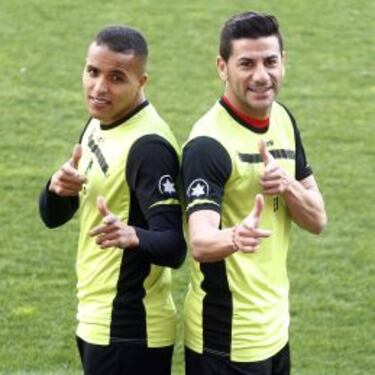 El Arabi y Riki jugarán frente a los aires de revancha del Elche