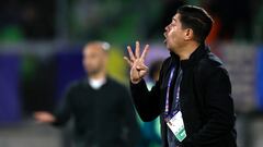 Córdova se aferra a Bielsa