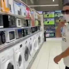 Vean la que lio un Youtuber del Marsella por el fichaje de Messi: vean el nombre de la camiseta