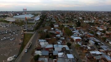 Vista aerea del lugar donde se casarán Lionel Messi y Antonella Roccuzzo. El lugar está localizado junto al barrio de La Granada controlado por hooligans de Newell´s Old Boys y por la banda de narcotráfico de Los Monos.