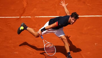 El austriaco Dominic Thiem durante su partido contra Marco Cecchinato.