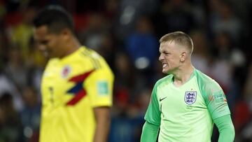 Jordan Pickford celebrando con Inglaterra ante Colombia en Rusia 2018.