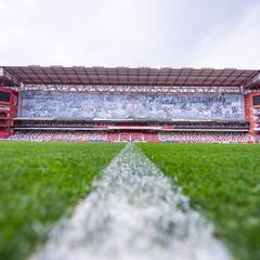 Toluca le teme a la noche