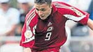 <b>VERPAKOVSKIS</b>. Suplente en el Getafe, incluso en la selección se le ha probado un poco más retrasado para encontrarle un hueco.