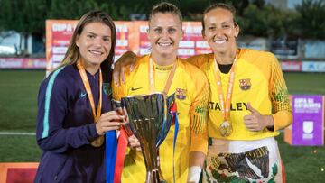La portera de la Selección Mexicana ganó su primer trofeo con el Barca Femenino al golear en la Copa Catalunya a RCD Espanyol con marcador de 7-0.