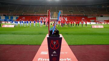 03/04/21 PARTIDO FINAL COPA DEL REY 2020
 ATHLETIC DE BILBAO  -  REAL SOCIEDAD
 EQUIPO FORMACION CENTRO DEL CAMPO TROFEO COPA SALIDA AL CAMPO 