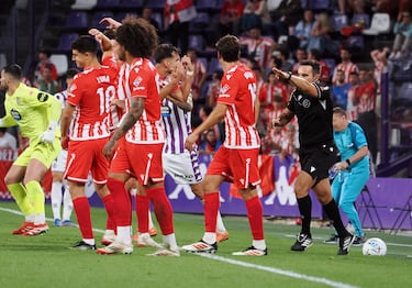 La armada de Almada hace encallar al Almería