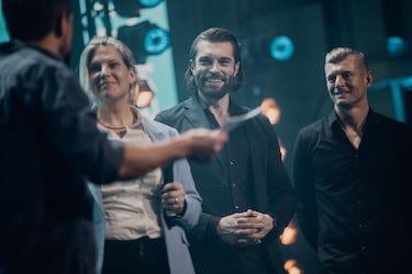 Katja Diemer y Dominik Krzysztofek (directora y director general de Deutsche Postcode Lotterie, lotería benéfica que es el principal sponsor de la fundación).
