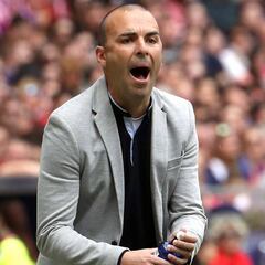 Sánchez Vera: "El Barcelona iba con un punto más que nosotros"