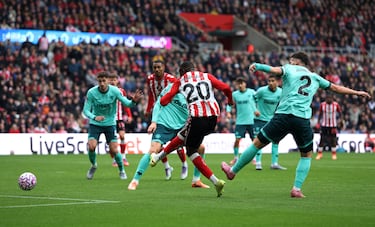 Arias y Wolves siguen sin ganar en Premier: Sunderland los derrota