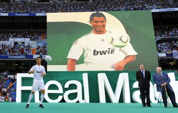 Cristiano Ronaldo en el estadio Santiago Bernabéu.