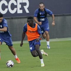 El Málaga aclara la polémica por la lesión de Moussa Diarrá