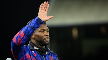 LONDON, ENGLAND - DECEMBER 18: Jefferson Lerma of Crystal Palace warms up before the UEFA Conference League 2025/26 League Phase MD6 match between Crystal Palace FC and KuPS Kuopio at Selhurst Park on December 18, 2025 in London, England. (Photo by MB Media/Getty Images)